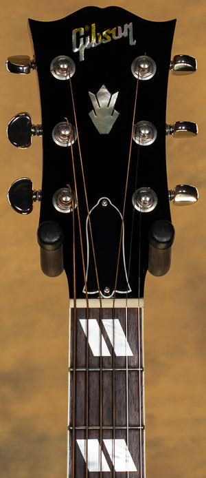2007 Gibson Dove Natural Acoustic Guitar