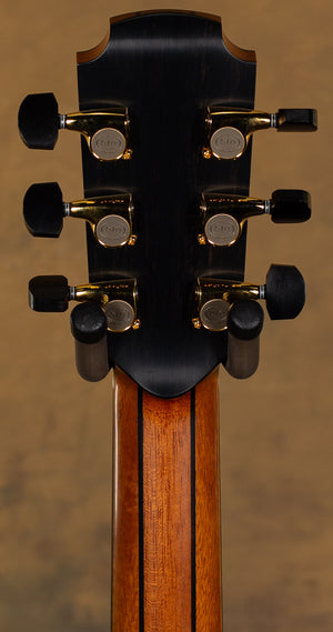 Lowden S-35
