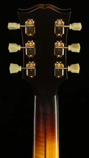 Gibson Custom Shop 1957 SJ-200 Vintage Sunburst (028)