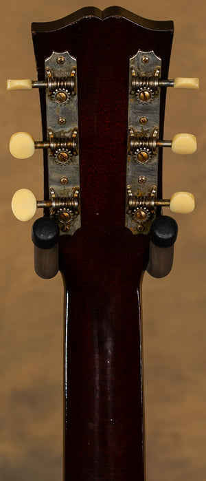 Gibson Custom Shop 1942 Banner J-45 Murphy Lab Light Aged Vintage Sunburst