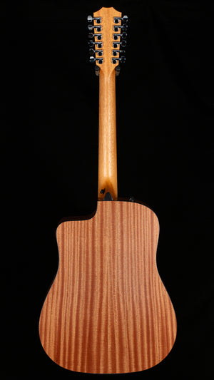 Taylor 150ce Sapele/Spruce (532)