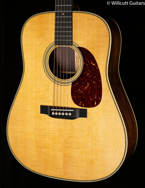 Martin HD-28 2024 Spec (530)