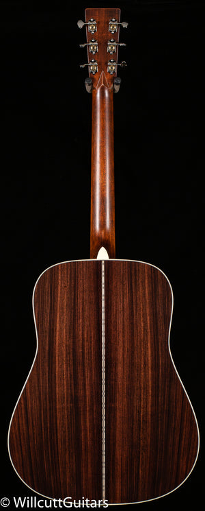 Martin D28 Satin w/cs (420)