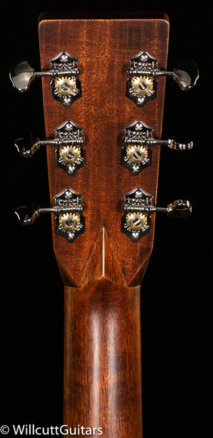 Martin D28 Satin w/cs (420)