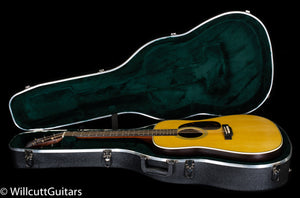 Martin D28 Satin w/cs (420)