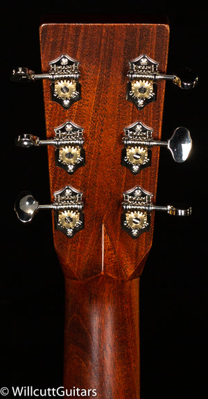Martin D-28 NAMM Show Special Microburst 2024 Spec (960)