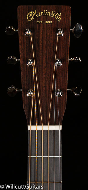 Martin D-18 (974)