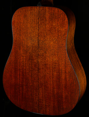 Martin Custom Shop D-18 Authentic 1937 Ambertone Stage 1 Aged (028)