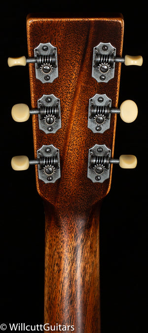 Martin 000-15M StreetMaster w/SS (299)