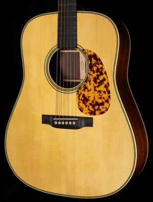Martin Custom Shop 28 Style Dreadnought Willcutt Exclusive Large Soundhole Adirondack (257)