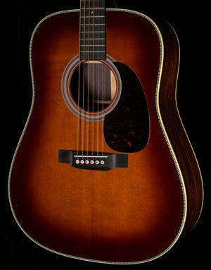 Martin HD-28 Ambertone (092)