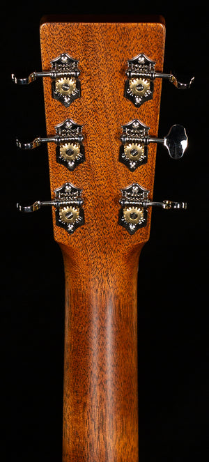 Martin Custom Shop 18 Style Dreadnought Willcutt Exclusive Large Soundhole Adirondack (804)