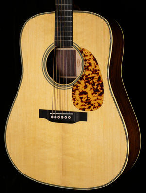 Martin Custom Shop 28 Style Dreadnought Willcutt Exclusive Large Soundhole Adirondack (808)