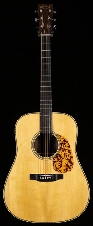 Martin Custom Shop 28 Style Dreadnought Willcutt Exclusive Large Soundhole Adirondack (809)