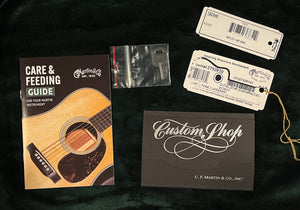 Martin Custom Shop 28 Style Dreadnought Willcutt Exclusive Large Soundhole Adirondack (810)