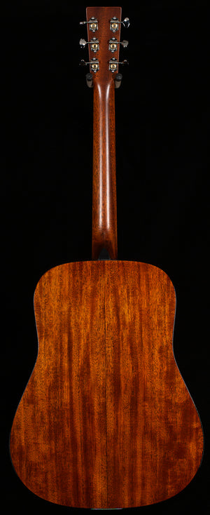 Martin D-18 Sunburst 2024 Spec (695)
