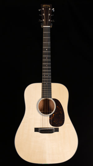 Martin Custom Shop D-18 Authentic 1937 (925)