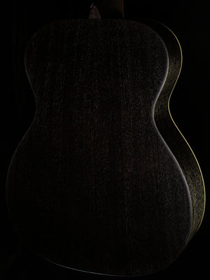 Martin 000-17E Black Smoke (642)