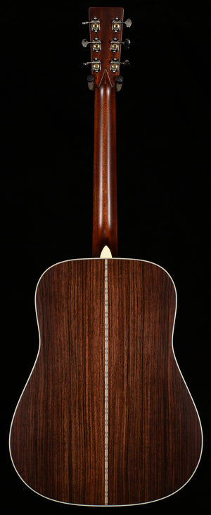 Martin D-28 Satin 2024 Spec (786)