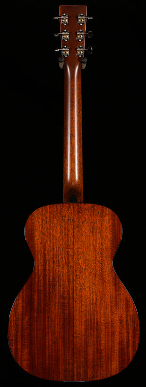Martin 0-18 Reimagined (282)