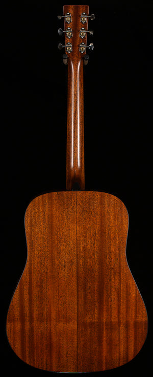 Martin D-18 Satin Amberburst 2024 Spec (745)