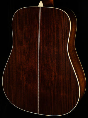 Martin HD-28 Sunburst 2024 Spec (310)
