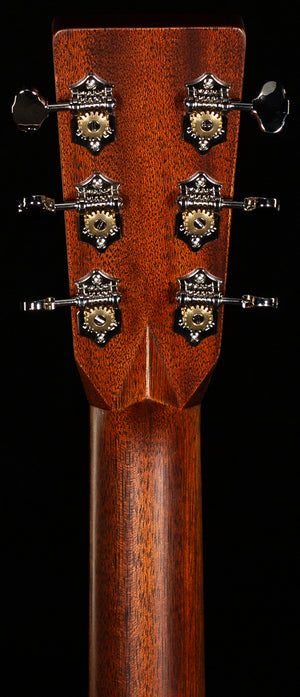 Martin HD-28 Sunburst 2024 Spec (310)