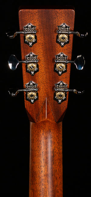 Martin D-28 Satin Amberburst 2024 Spec 2024 Spec (882)