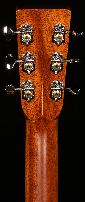 Martin HD-28 Sunburst 2025 Spec (226)