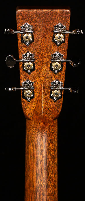 Martin HD-28 2025 Spec (433)