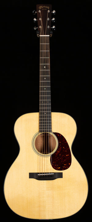 Martin 000-18 2025 Spec (326)