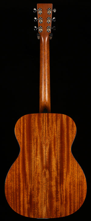 Martin 000-18 2025 Spec (326)
