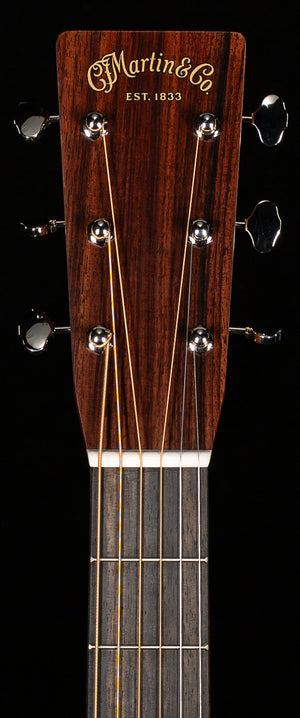 Martin 000-28 Sunburst 2025 Spec (231)