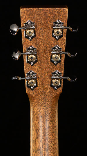 Martin Custom Shop Dreadnought Black Walnut w/ European Flamed Maple Binding (238)