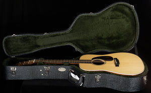 Martin Custom Shop Dreadnought Black Walnut w/ European Flamed Maple Binding (238)