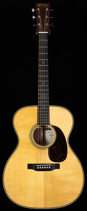 Martin 000-EC 30th Anniversary (172)