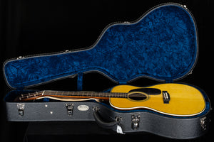 Martin 000-EC 30th Anniversary (172)