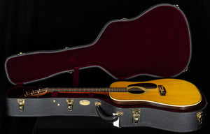 Martin Custom Shop Authentic D-28 1937 Stage 1 Aging Brazilian Rosewood (369)