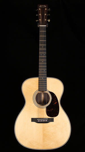 Martin 000-28 Modern Deluxe (730)