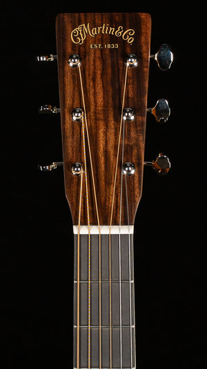 Martin Custom Shop Willcutt Exclusive Dreadnought 18 Style Large Sound Hole Adirondack/Mahogany (481)