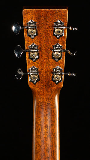 Martin Custom Shop Willcutt Exclusive Dreadnought 18 Style Large Sound Hole Adirondack/Mahogany (481)