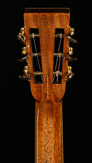 Martin Custom Shop Willcutt Exclusive 00-42 Style Wild Grain East Indian Rosewood/Spruce (299)