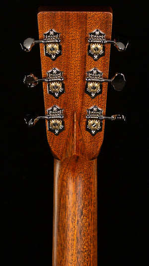 Martin Custom Shop Willcutt Exclusive 00 28 Style Adirondack VTS/ Wild Grain East Indian Rosewood (691)