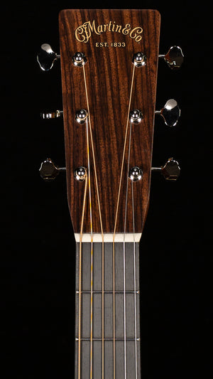 Martin Custom Shop Willcutt Exclusive 0 28 Style High Altitude Swiss Spruce/Wild Grain East Indian Rosewood (692)
