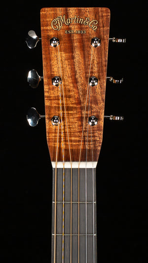 Martin Custom Shop Willcutt Exclusive OM 28 Style Carpathian Spruce/Exceptional Broad Figure Koa (695)