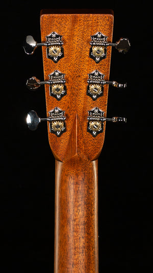 Martin Custom Shop Willcutt Exclusive 000 28 Adirondack Spruce VTS/Guatemalan Rosewood (312)