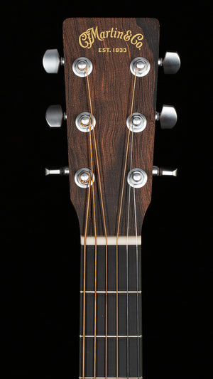 Martin D Jr E (269)