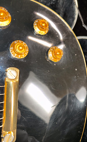 1999 Gibson Limited Edition Les Paul Classic Ebony Gold Hardware