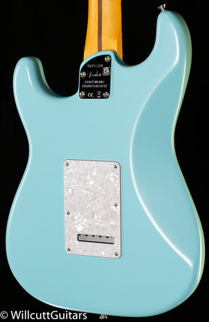 Fender Limited Edition Cory Wong Stratocaster Rosewood Fingerboard Daphne Blue (124)