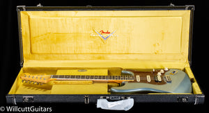 Fender Custom Shop 1967 Stratocaster HSS Journeyman Relic Faded Aged Ice Blue Metallic (727)